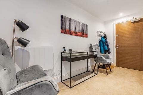 undefined, Victoria Gardens, Hyde Park, Leeds, LS6