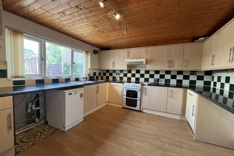 3 bedroom terraced house for sale, Dan-Y-Bryn, Gilwern, Abergavenny, NP7