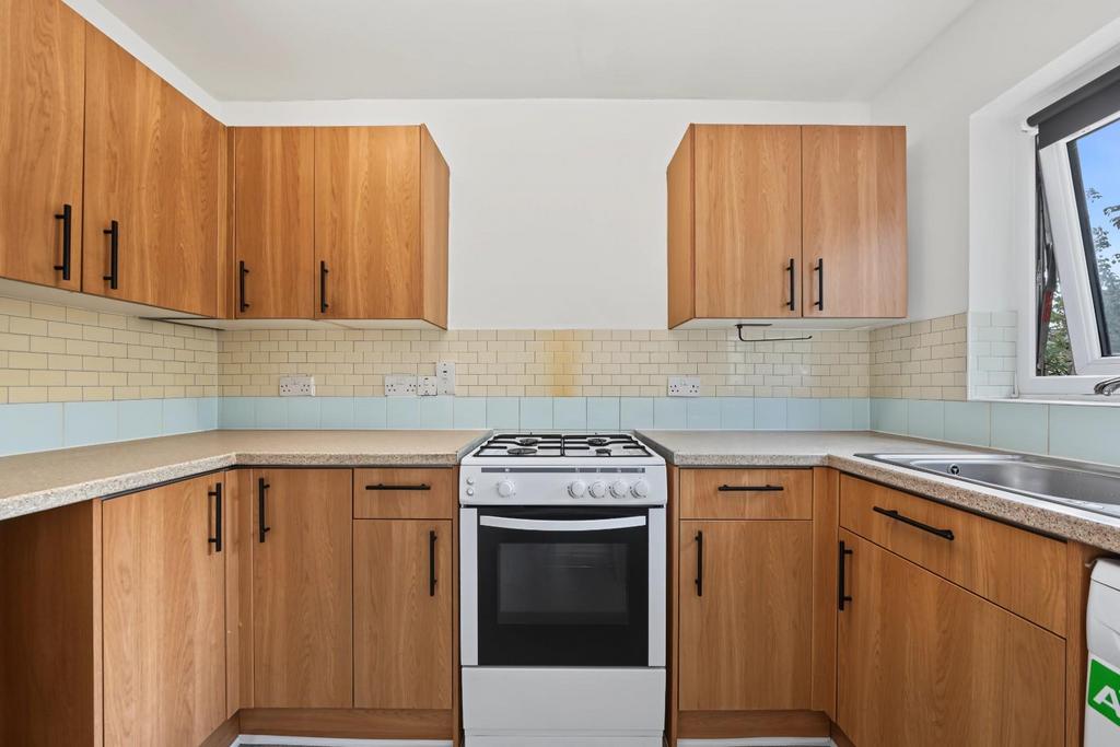 Apartment in London - View 5