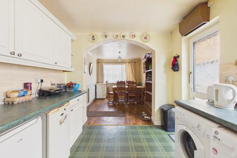 2 bedroom bungalow for sale, Main Road, Bilton, Hull,  HU11 4AR