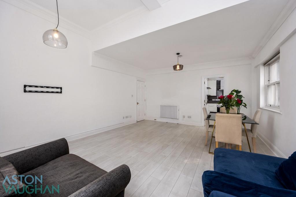 Apartment in Brighton - View 4