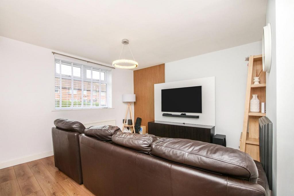 House in York - View 3
