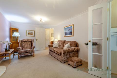 1 bedroom apartment for sale, Brooklands Court, Tamworth Road, Long Eaton, Nottingham