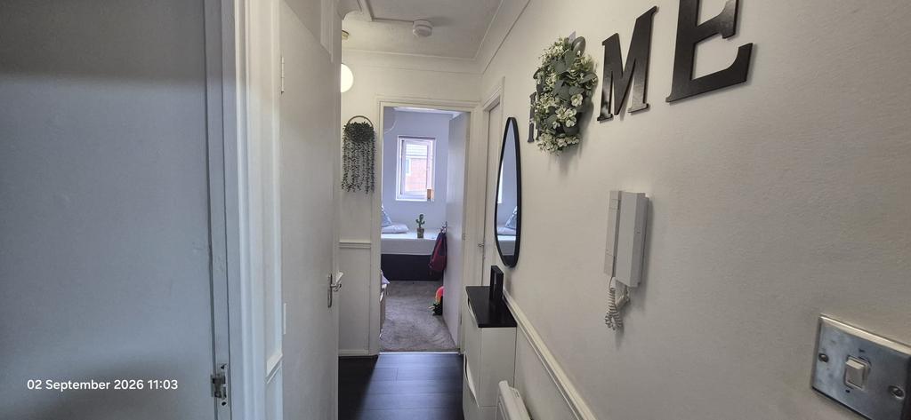 Apartment in London - View 3