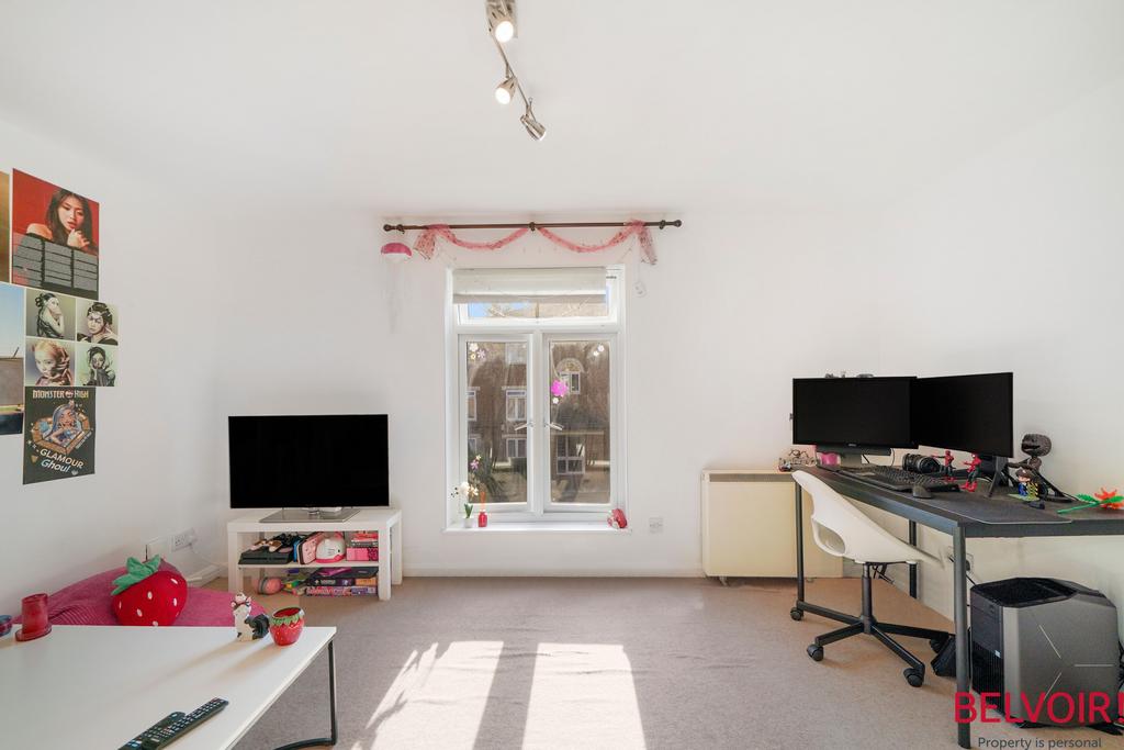 Apartment in London - View 3