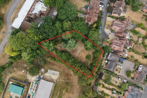 Land for sale, The Moors, Pangbourne, RG8