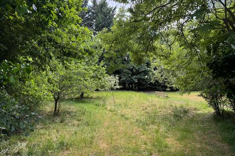 Land for sale, The Moors, Pangbourne, RG8