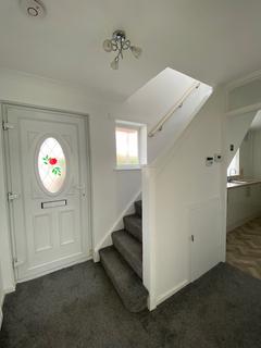 2 bedroom semi-detached house to rent, Windleston Drive, Middlesbrough TS3