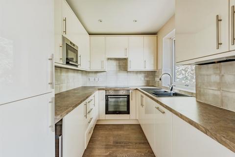 1 bedroom apartment for sale, London Road, Redhill