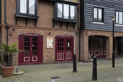 Retail property (high street) for sale, 1-2 Strand Ct Rye TN31 7AY