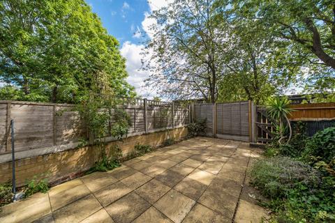 4 bedroom end of terrace house to rent, Brockley Park, Forest Hill, London, SE23