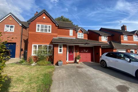 4 bedroom detached house for sale, Fishermans Close, Sandbach