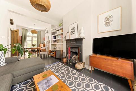 4 bedroom semi-detached house for sale, Devonshire Road, London SE23