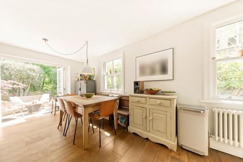 4 bedroom semi-detached house for sale, Devonshire Road, London SE23