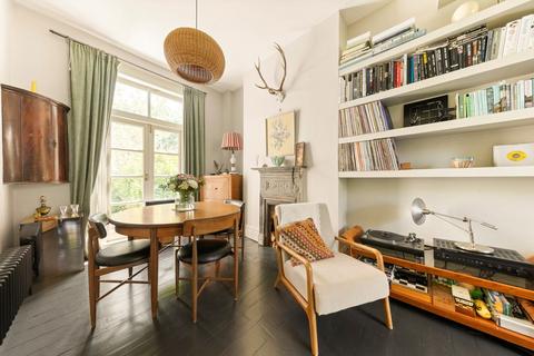 4 bedroom semi-detached house for sale, Devonshire Road, London SE23