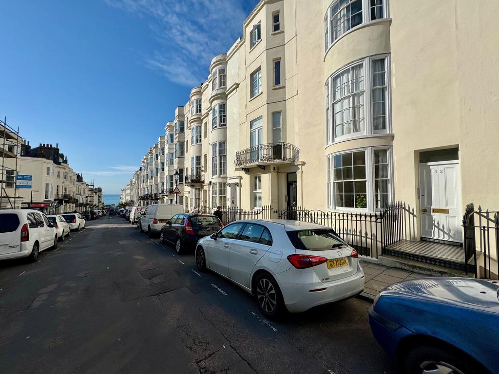 House in Hove - More
