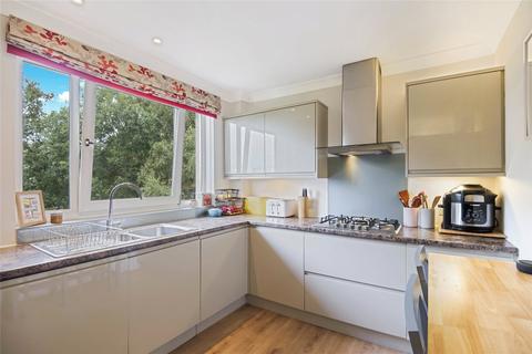 2 bedroom flat for sale, Cleveden Place, Kelvindale, Glasgow, G12