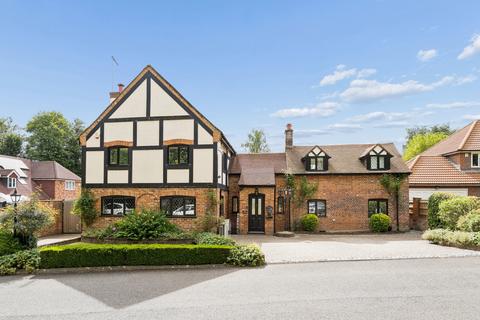 4 bedroom detached house for sale, Old Solesbridge Lane, Chorleywood, Herts, WD3