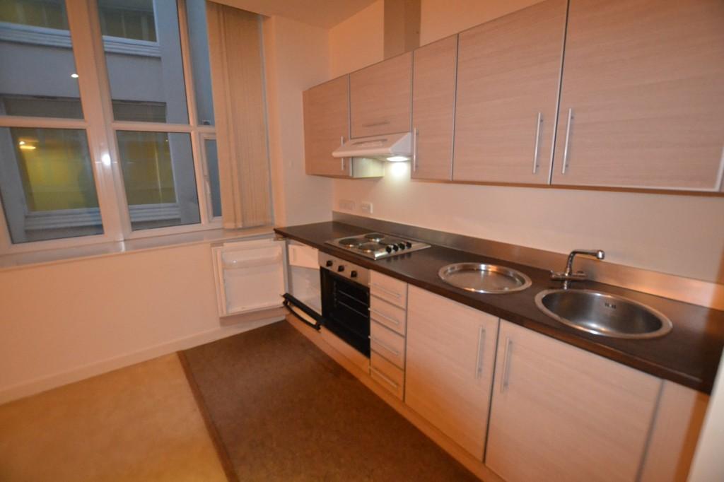 Apartment in Leicester - View 3