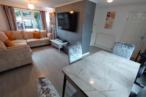 3 bedroom semi-detached house for sale, Queens Drive, Biddulph, Stoke-on-Trent