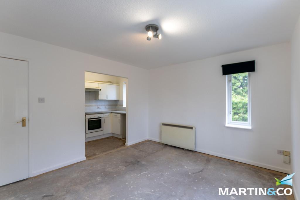 Apartment in Newtown - View 3