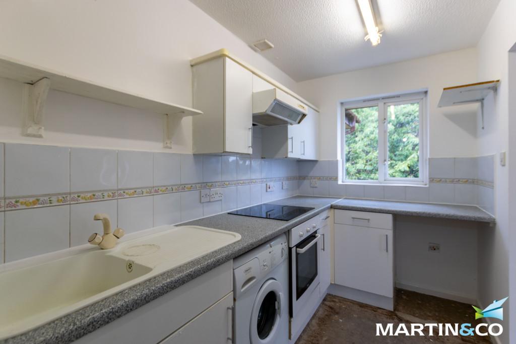 Apartment in Newtown - View 4