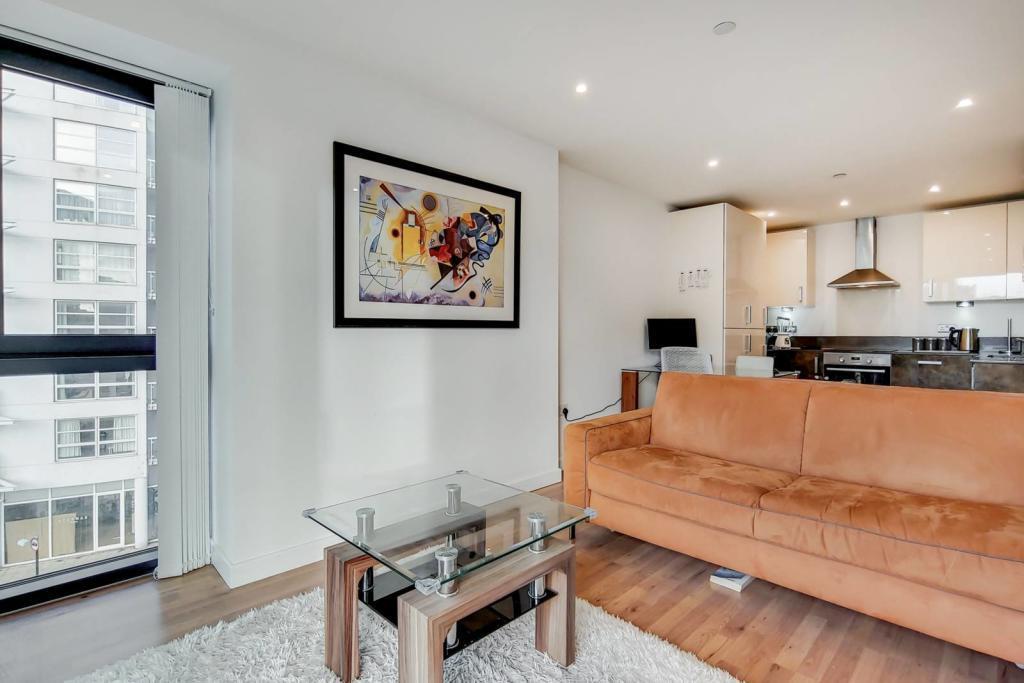 Apartment in London - View 3