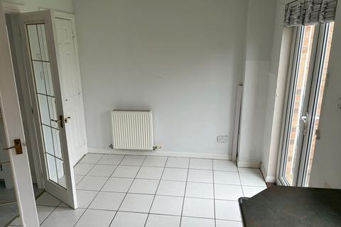 2 bedroom terraced house to rent, Winton Place, Irvine