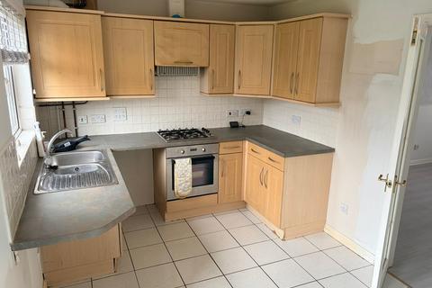 2 bedroom terraced house to rent, Winton Place, Irvine