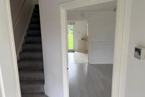 2 bedroom terraced house to rent, Winton Place, Irvine