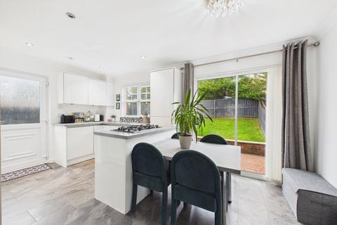 3 bedroom semi-detached house for sale, South Dumbreck Road, Kilsyth, G65