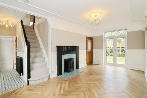 3 bedroom detached house for sale, Woodland Crescent, Abercynon, Mountain Ash