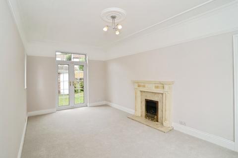 3 bedroom detached house for sale, Woodland Crescent, Abercynon, Mountain Ash
