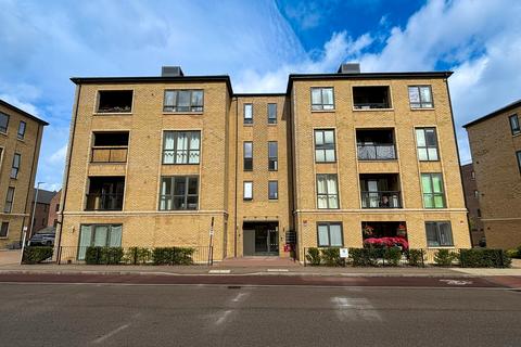 2 bedroom apartment to rent, Lawrence Weaver Road, Cambridge CB3
