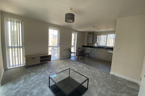 2 bedroom apartment to rent, Lawrence Weaver Road, Cambridge CB3