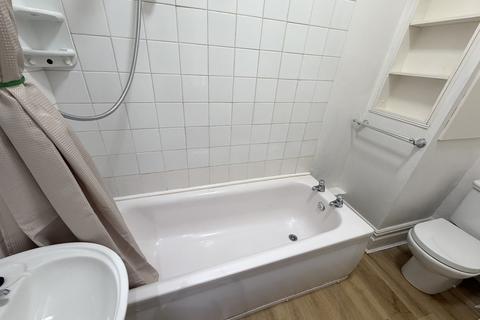 1 bedroom apartment to rent, Crawford Road, Wolverhampton WV3