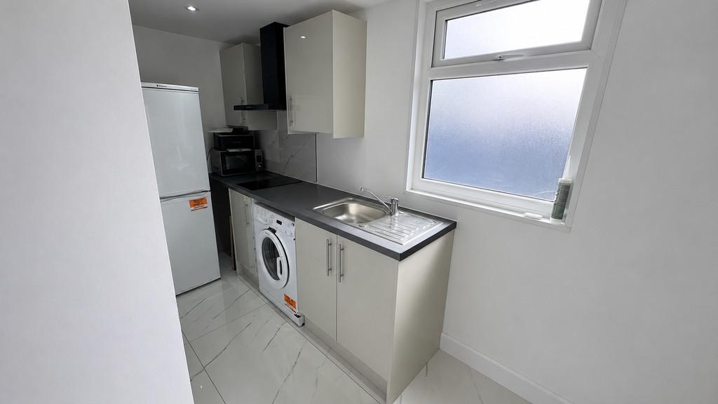 House in Ruislip - View 4