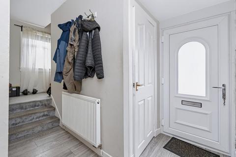 3 bedroom semi-detached house for sale, Carronside Street, FK2 7QD