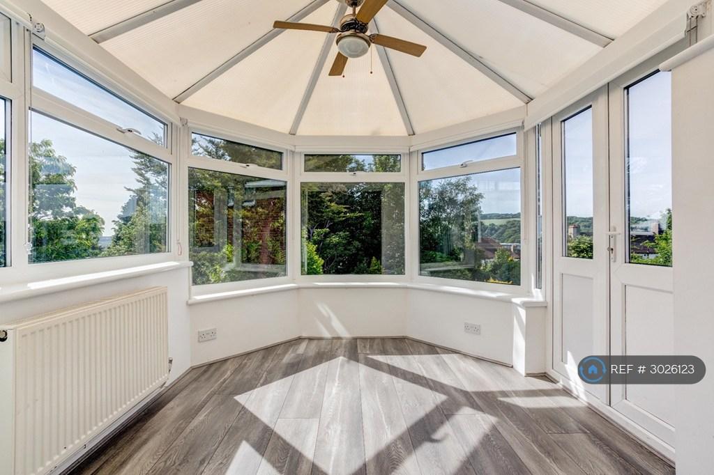 House in Brighton, Bevendean - More