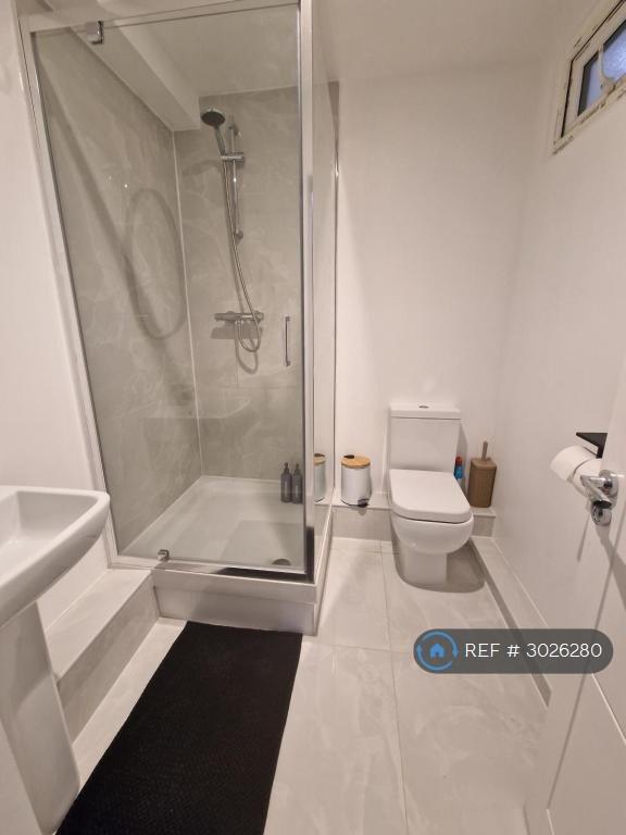 Apartment in Peckham - More
