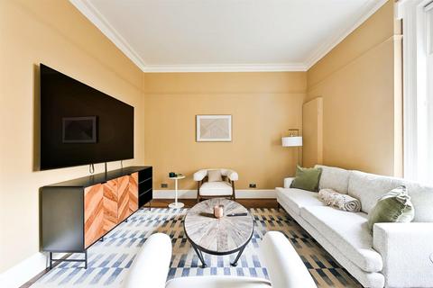 2 bedroom apartment to rent, Kensington High Street, London W8