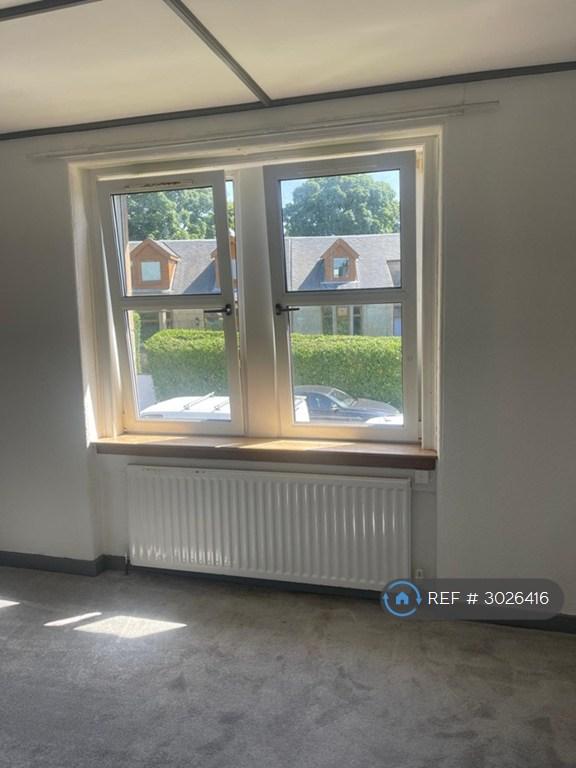Apartment in Carmunnock, Castlemilk - View 5