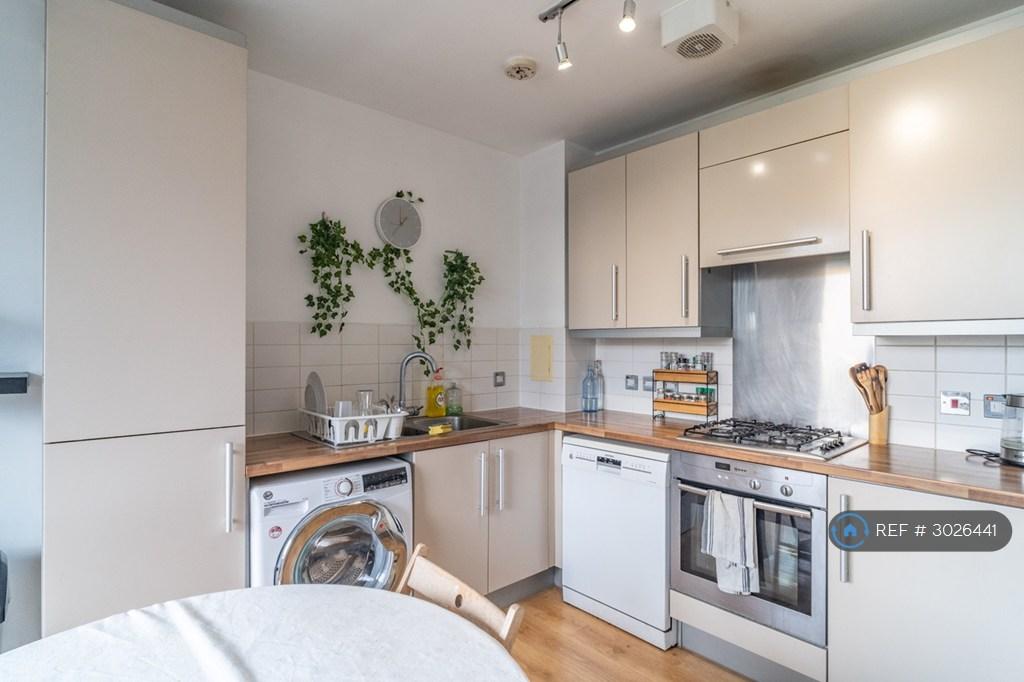 Apartment in London - View 4