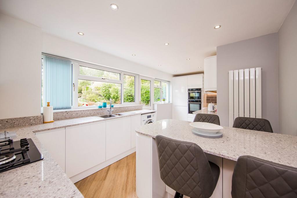 House in Heathfield - View 3
