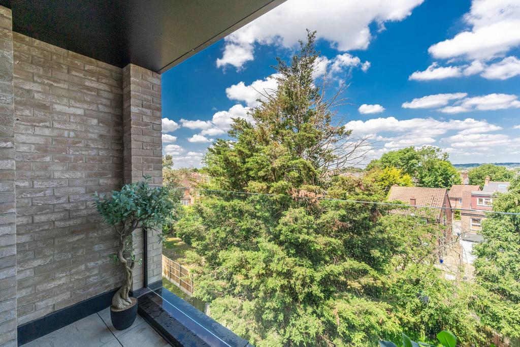Apartment in London, Greenhill, Wealdstone - More