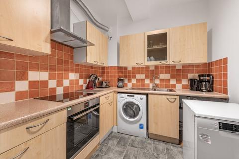 2 bedroom flat to rent, Finborough Road, London, SW10