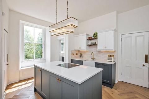 2 bedroom apartment for sale, East Trinity Road, Edinburgh