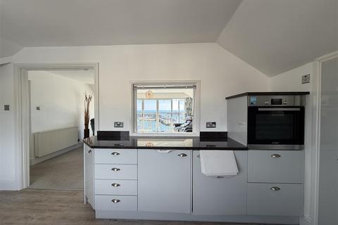 2 bedroom penthouse to rent, Middle Wharf, Mevagissey, St. Austell