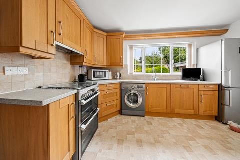 4 bedroom detached house for sale, Hookstone Drive, Harrogate, HG2