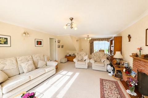 4 bedroom detached house for sale, Dove Close, Burntwood, Church Farm, WS7 9JL
